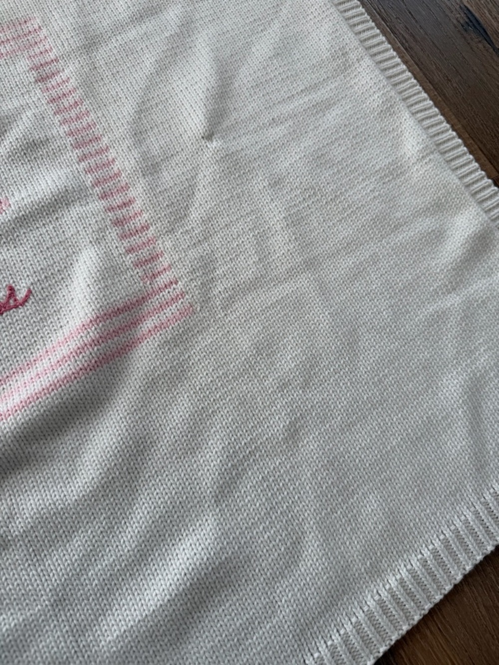 Kitt Homemade Knitwear “PRINCESS” Pink & White Knit Baby Blanket with Gold Crown - Picture 7 of 16